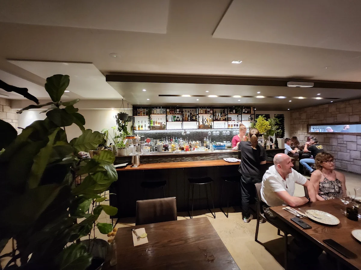 Vibe, Ember Social & Dining