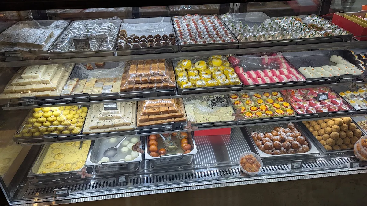 Vibe, Amritsar Sweets & Chaat