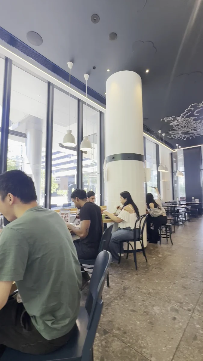 Vibe, KOME Eatery