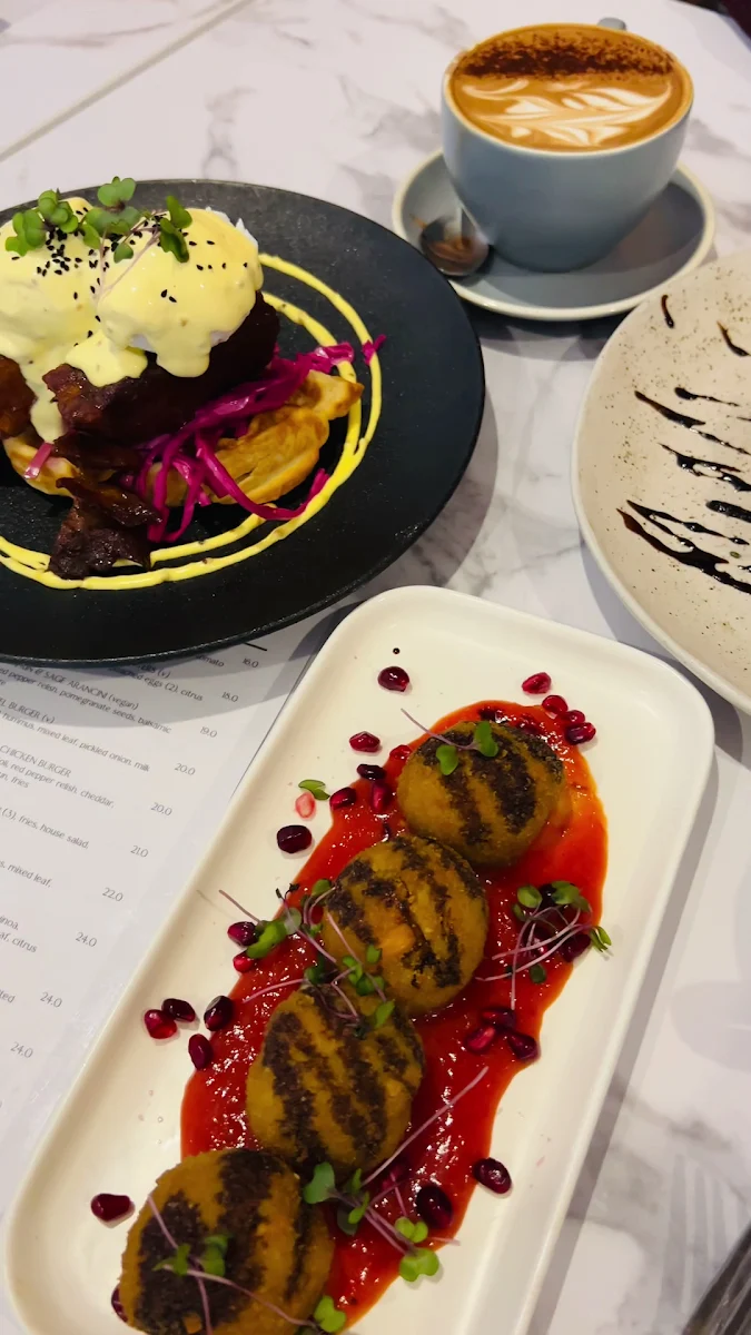 Food & drink, Carlo's Wagga Wagga