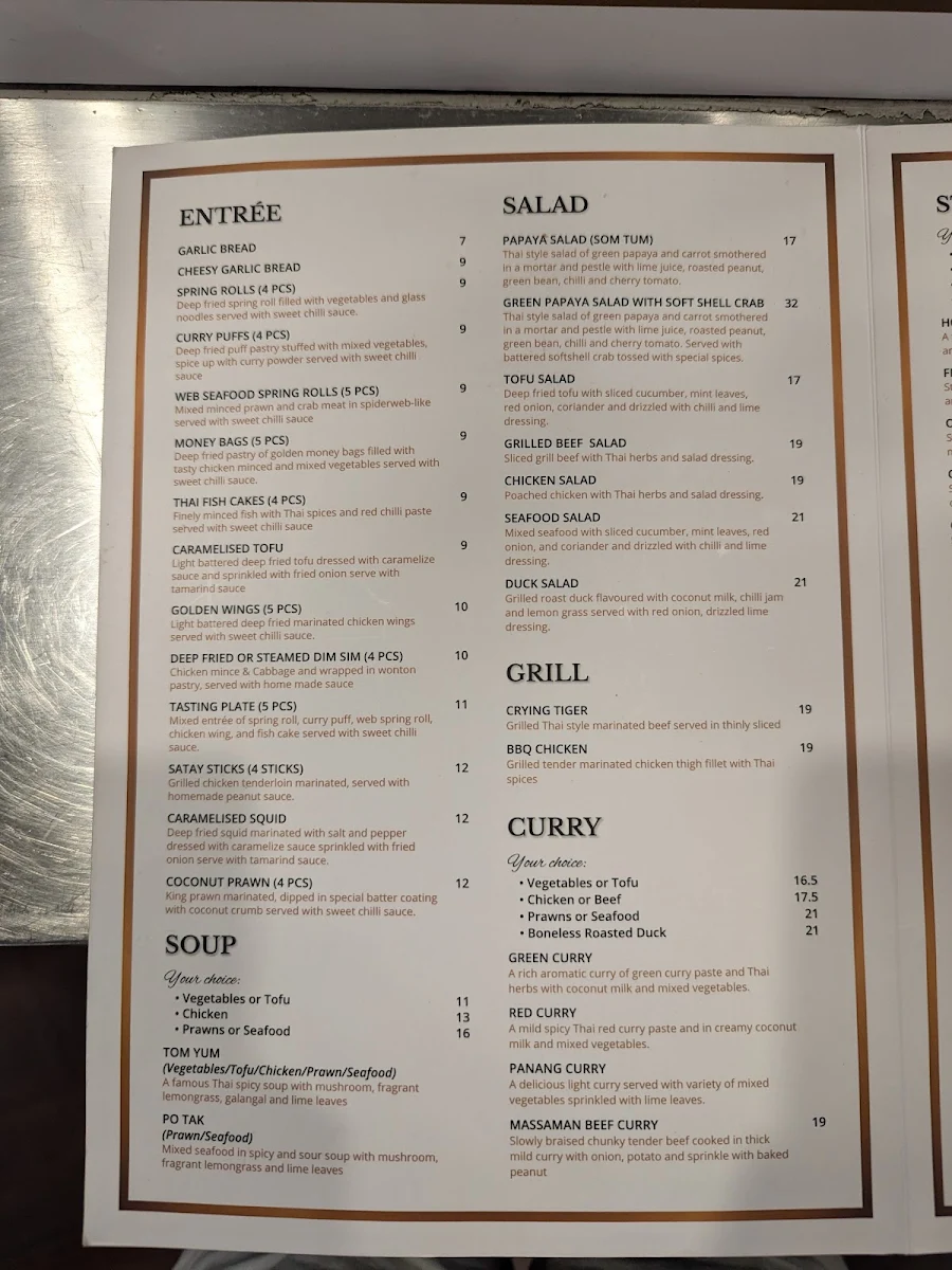 Menu, Crown Hotel Revesby