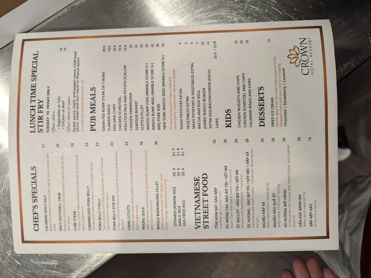 Menu, Crown Hotel Revesby