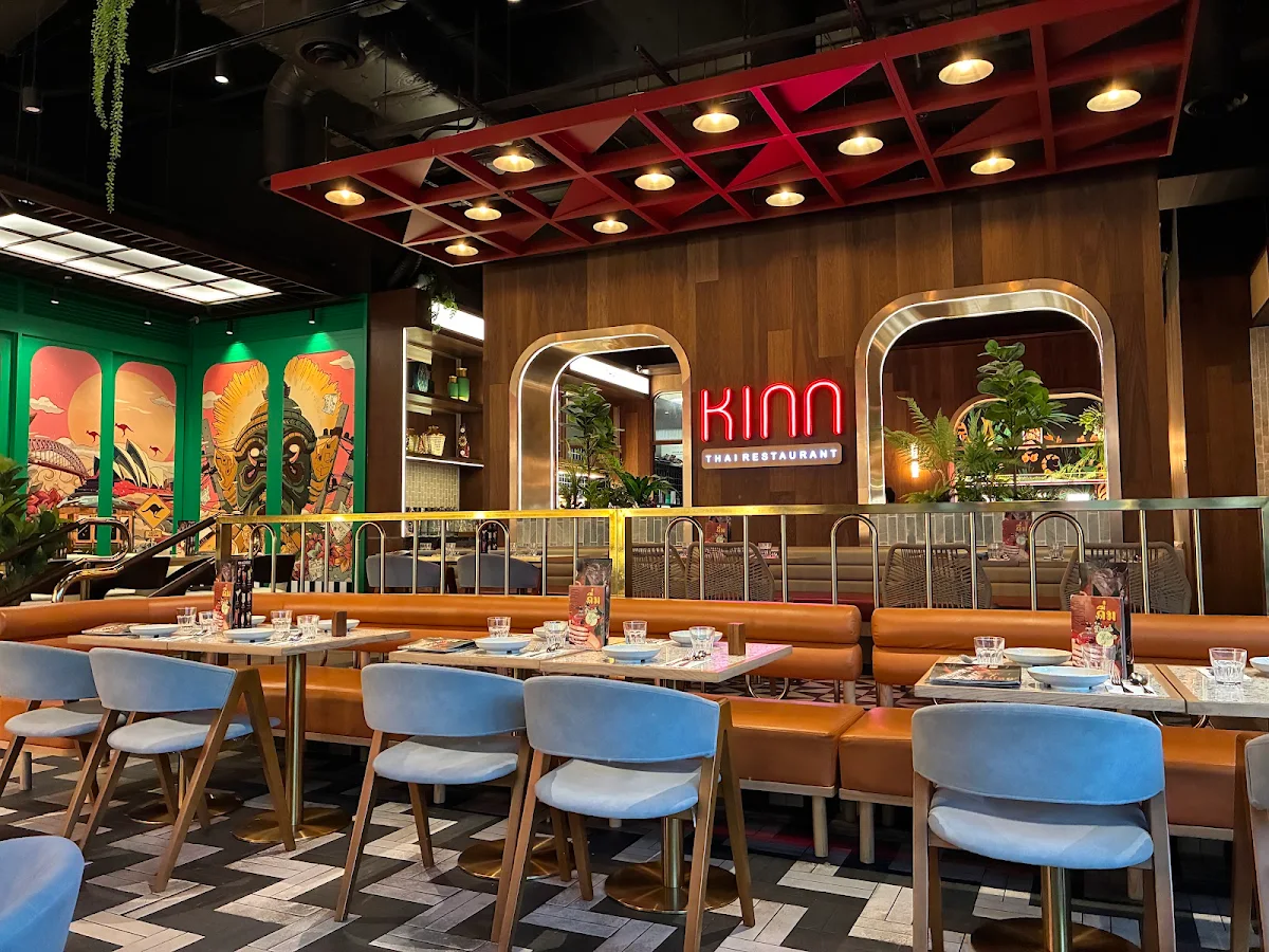 Vibe, Kinn Thai Watergardens