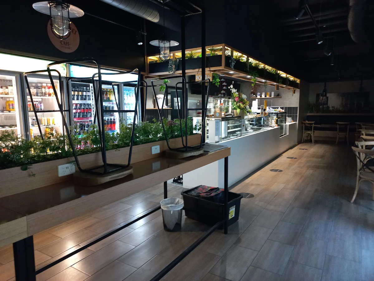 Vibe, Pitt Street Café