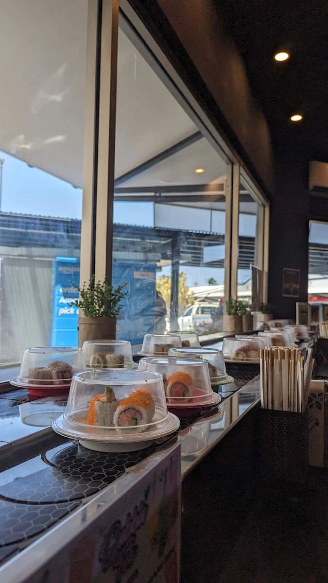 Vibe, Hikaru Sushi Northshore