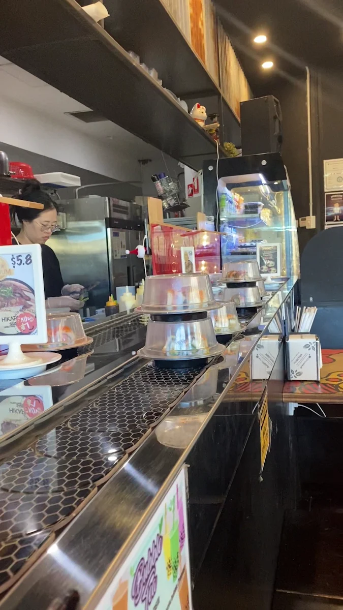 Vibe, Hikaru Sushi Northshore
