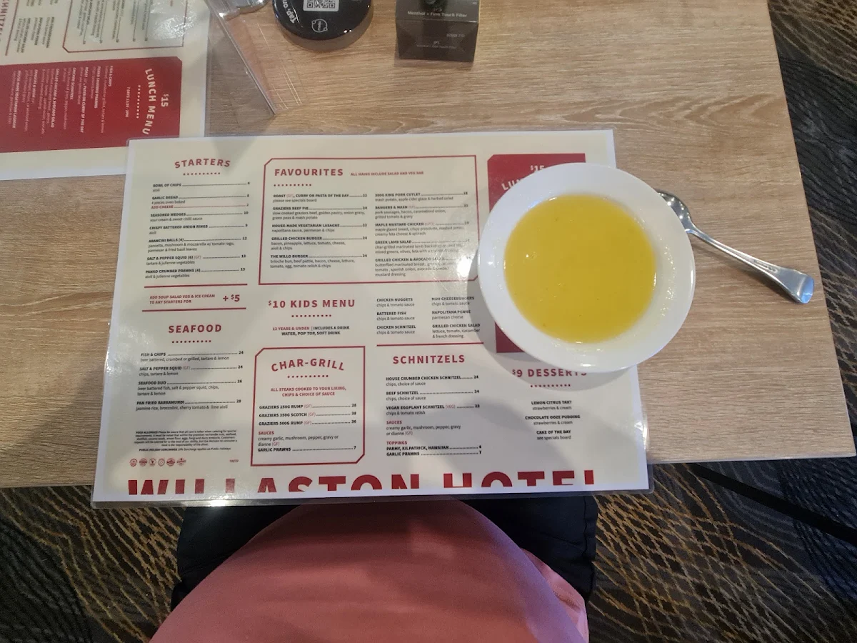 Menu, Willaston Hotel