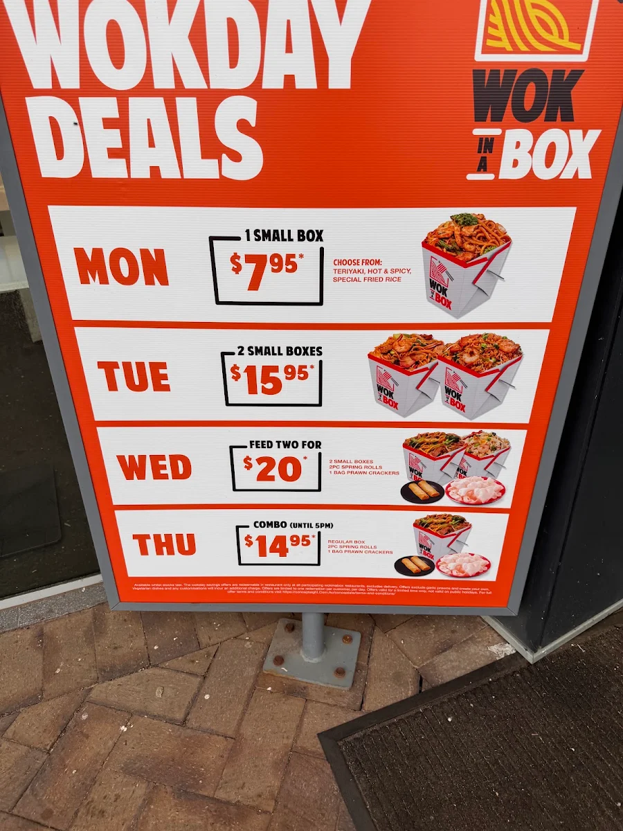 Menu, Wokinabox Motorsport Park