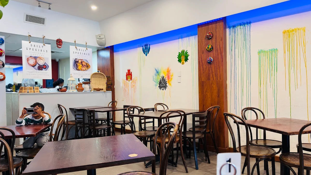 Vibe, Lankan Railway Cafe