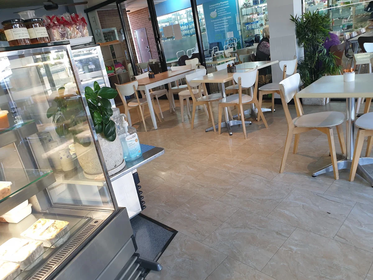 Vibe, Forages Deli Cafe