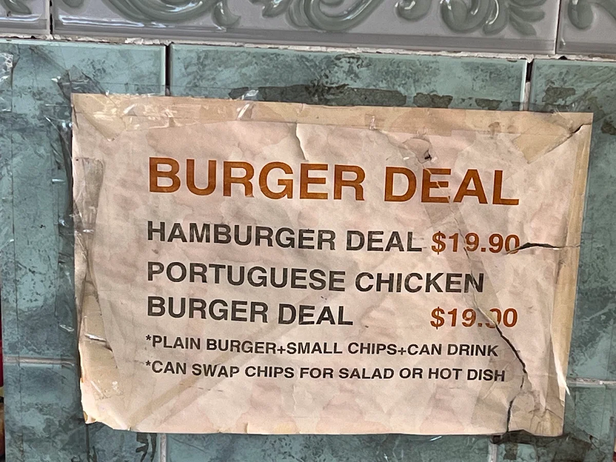 Menu, Mortdale Charcoal Chickens