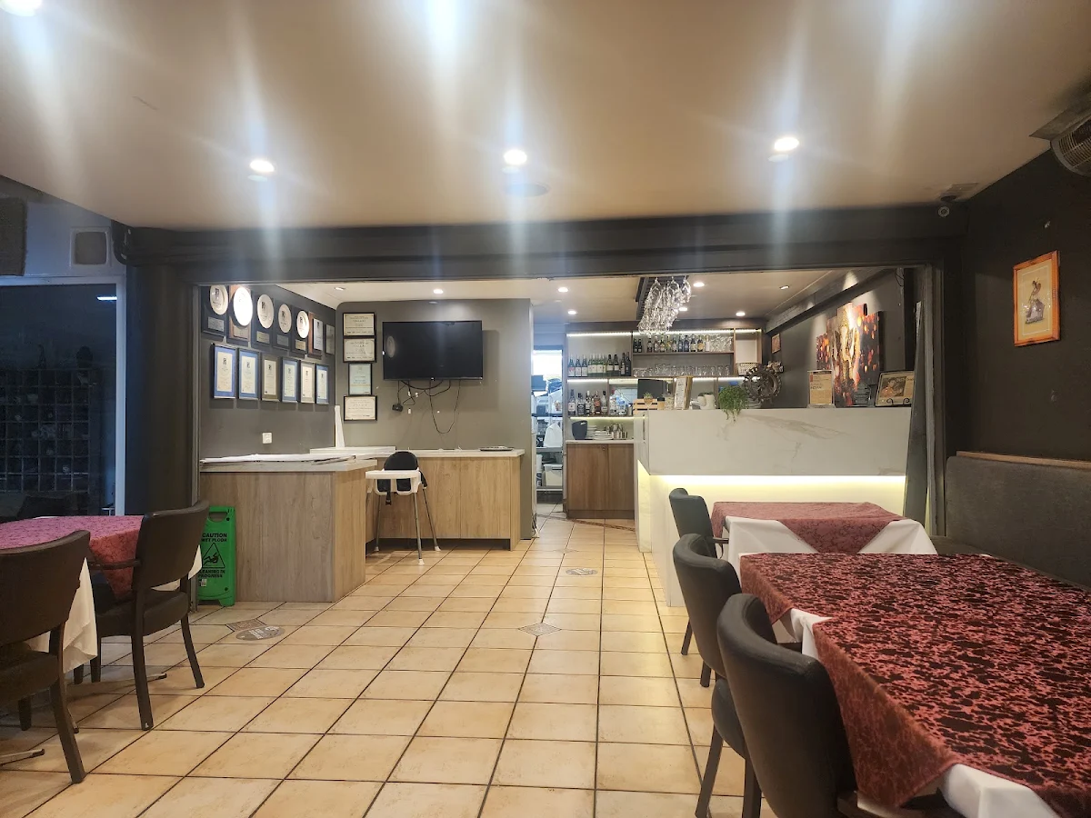 Vibe, The Only Place Indian Restaurant. Est. 1998