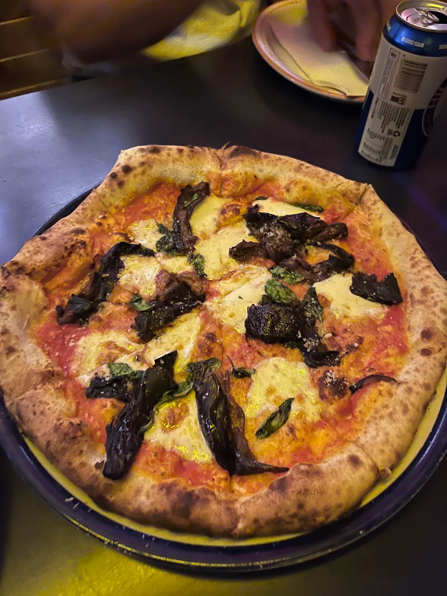 Food & drink, Sunny's Pizza