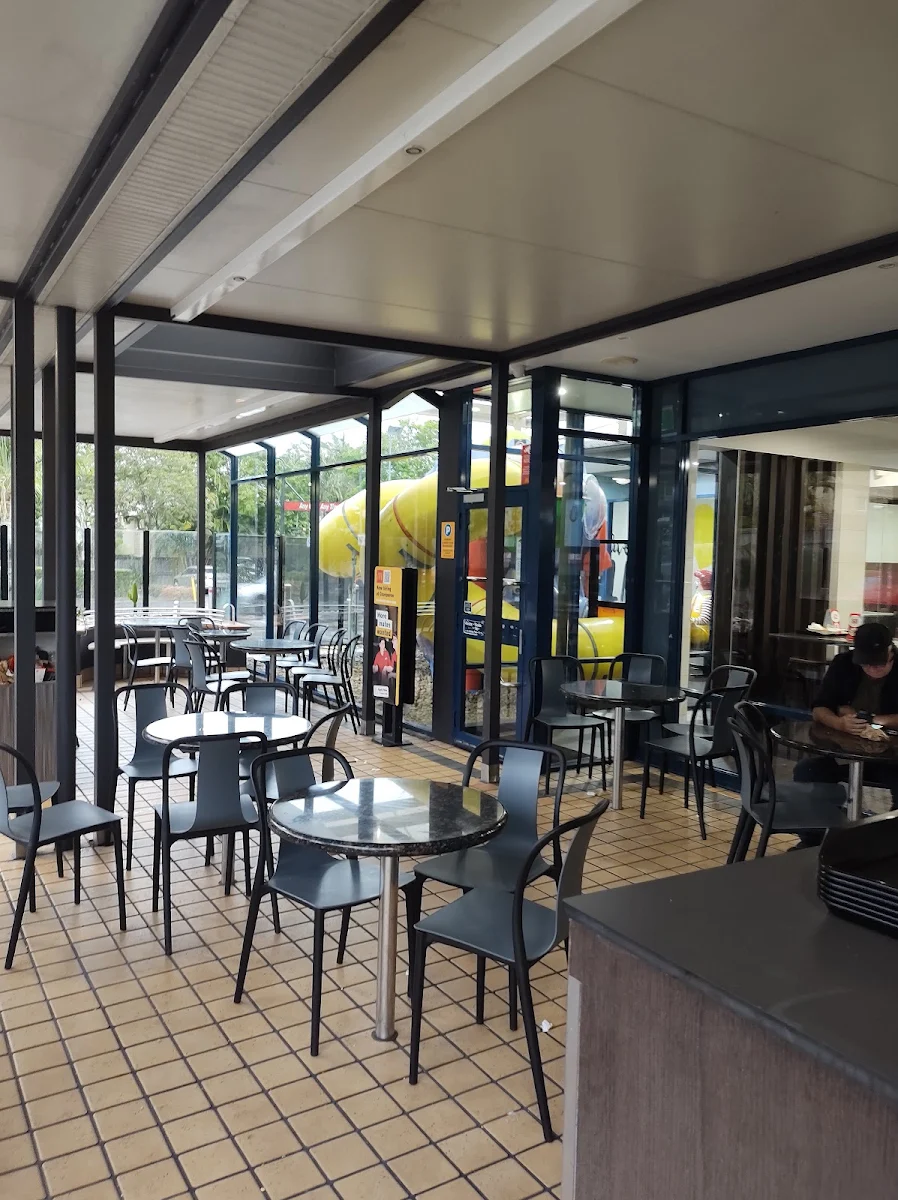 Vibe, McDonald's Coorparoo