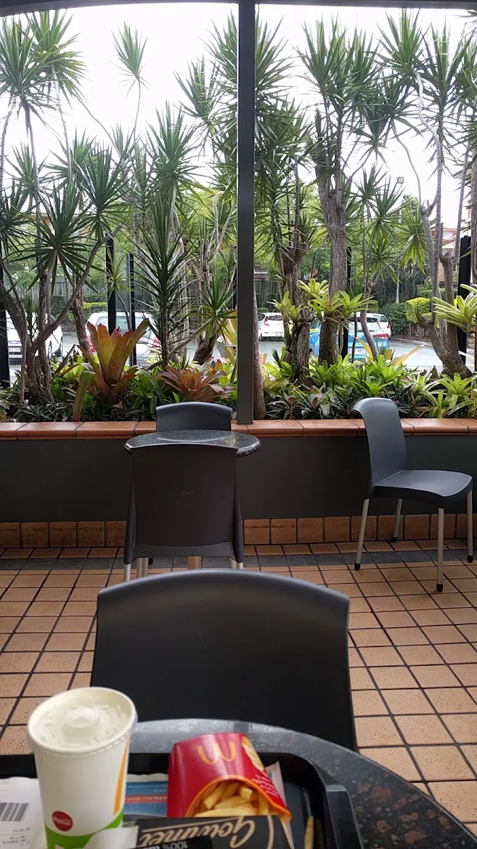 Vibe, McDonald's Coorparoo