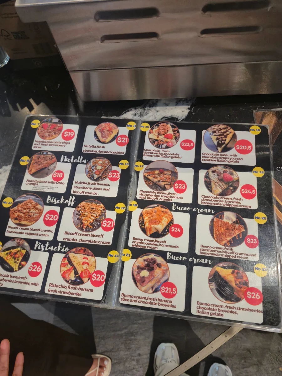 Menu, BONO Gelato,Crepes & Dessert Shop