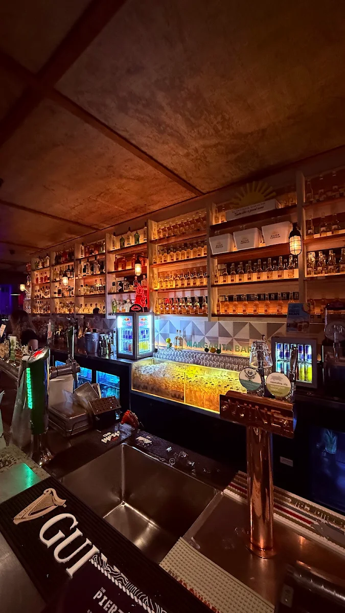 Vibe, The Pier Bar