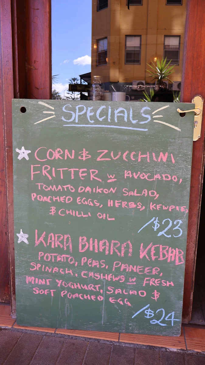 Menu, Moor Newcastle East