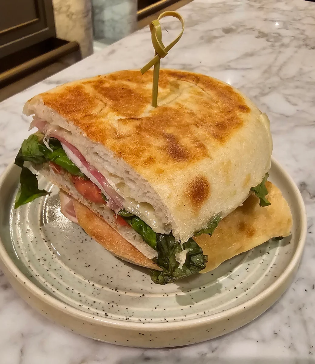 Food & drink, Henry's Bread & Wine