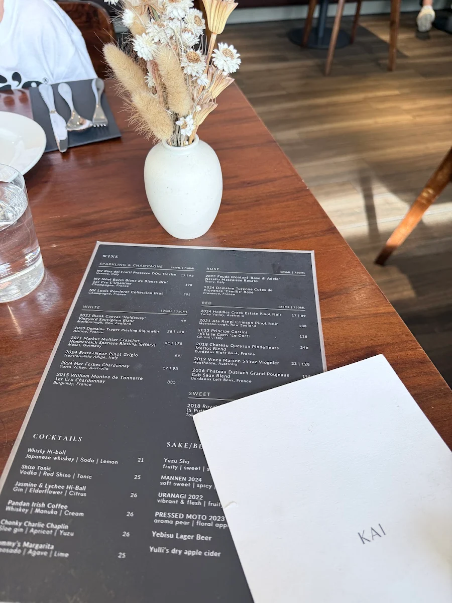 Menu, Bistro Kai