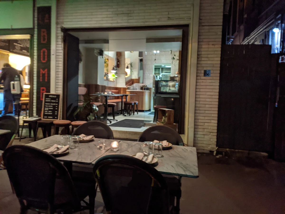 Vibe, La Bomba Cafe & Restaurant Potts Point