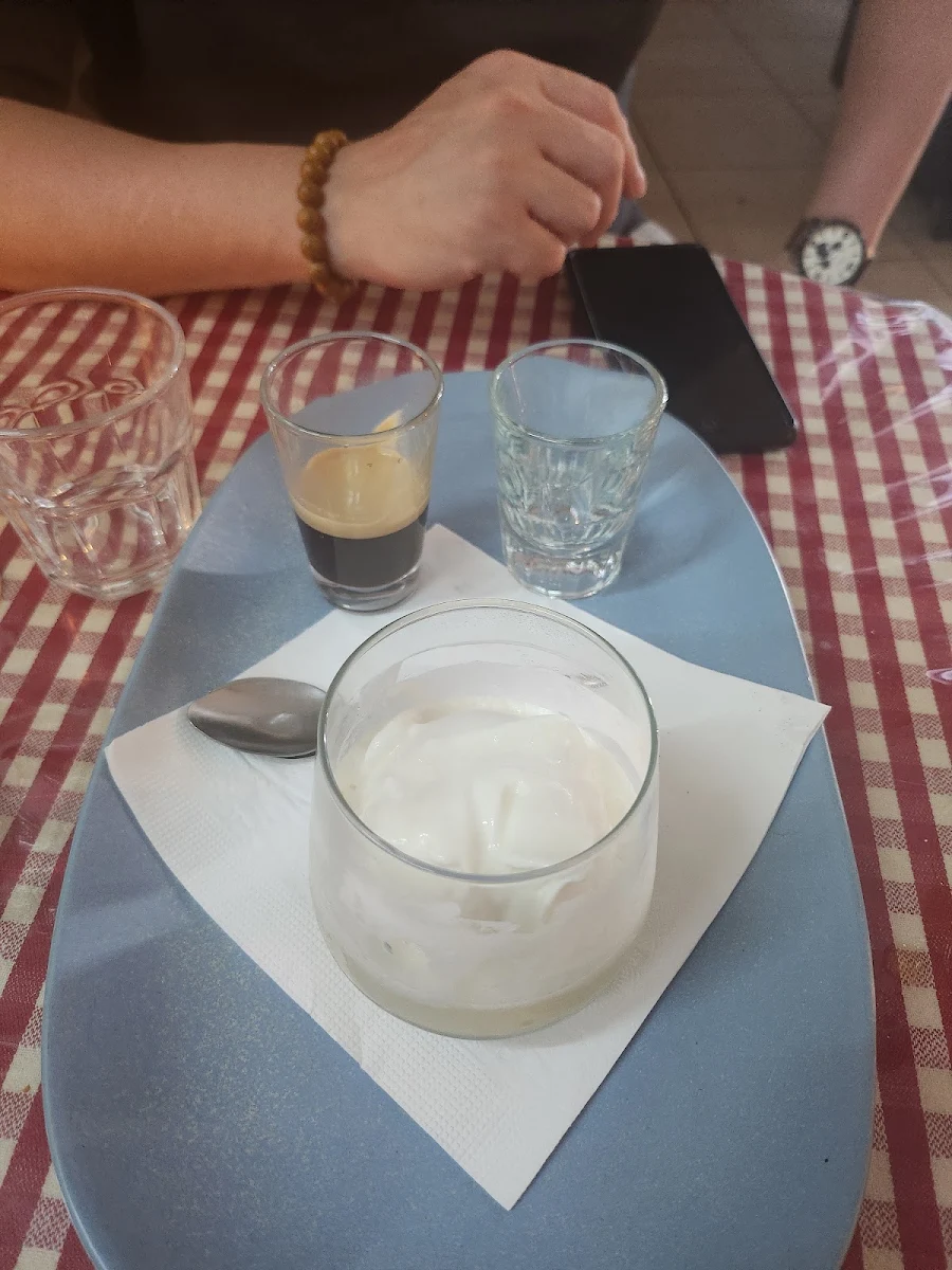 Food & drink, Portorosa Spearwood