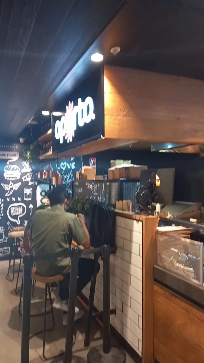 Vibe, Oporto Gateway Plaza