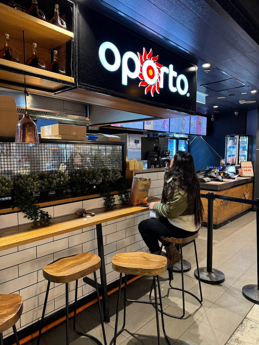 Vibe, Oporto Gateway Plaza