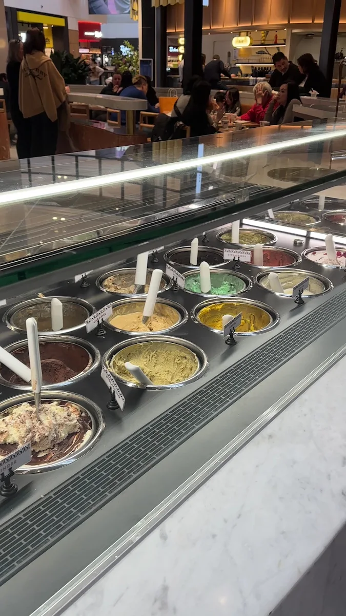 Vibe, Brunetti Oro Chadstone
