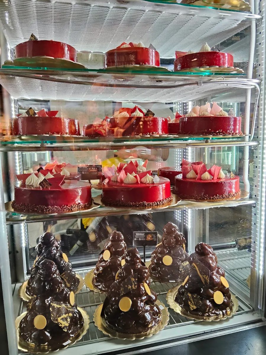 Vibe, Brunetti Oro Chadstone