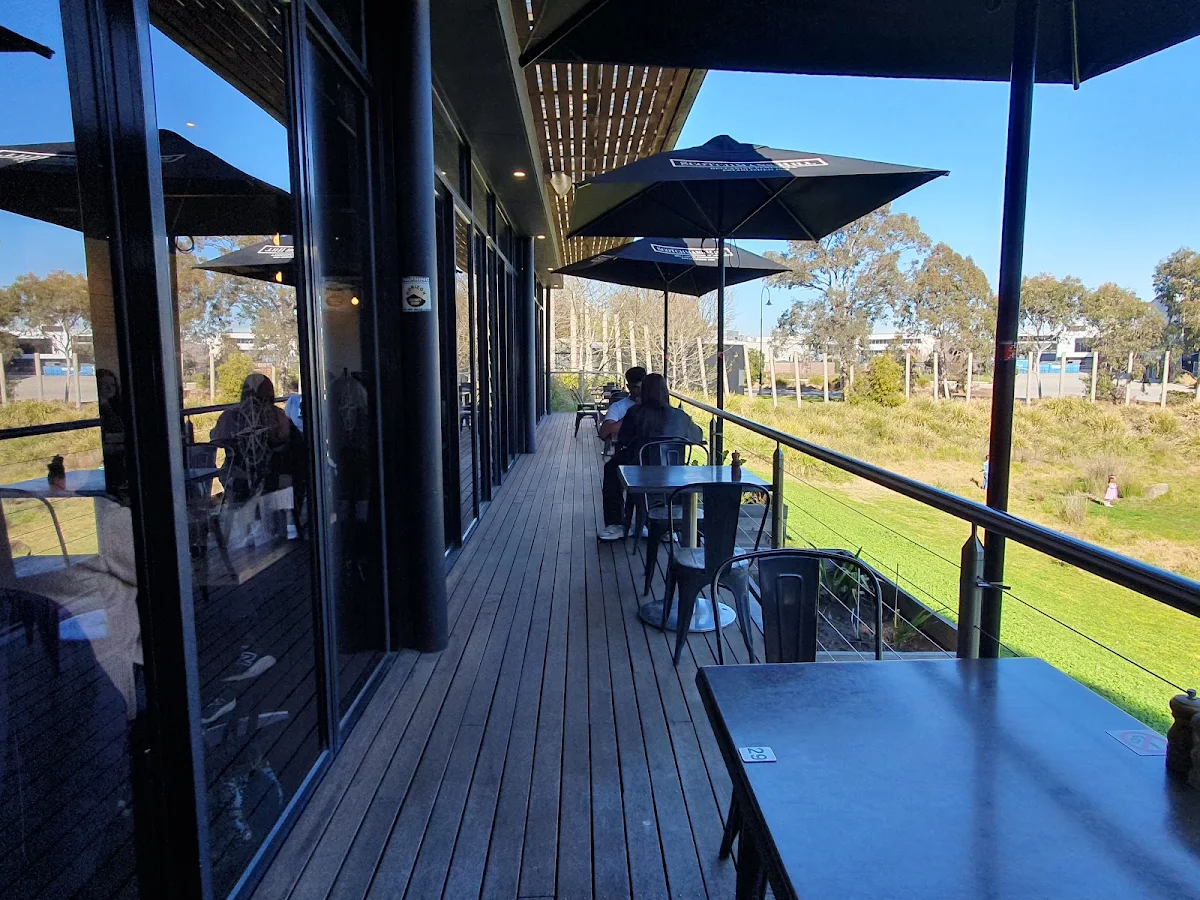 Vibe, arcobar heatherton