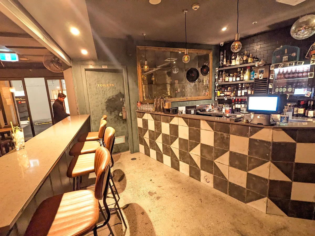 Vibe, Next Door CBD Restaurant & Bar