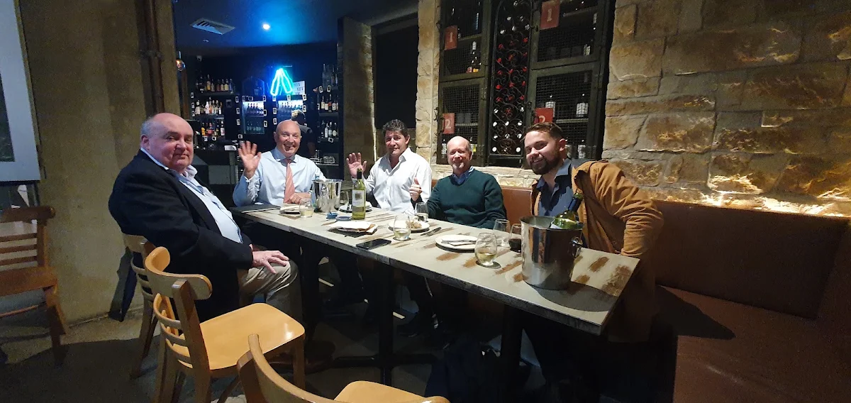 Vibe, Next Door CBD Restaurant & Bar