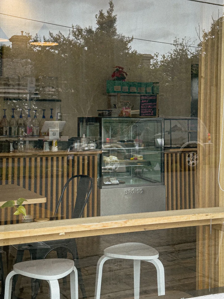 Vibe, Gathered Cafe