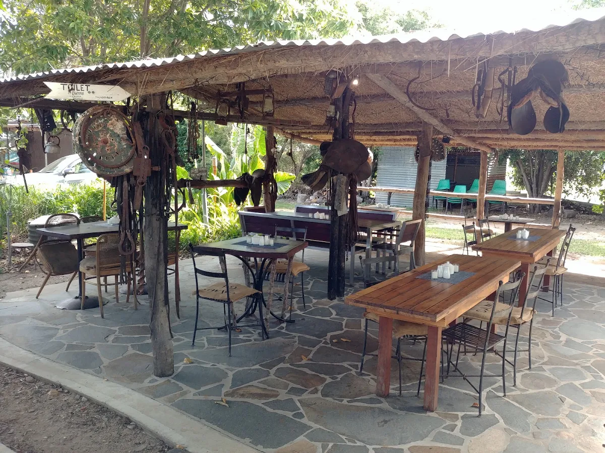 Vibe, The Blessed Caff