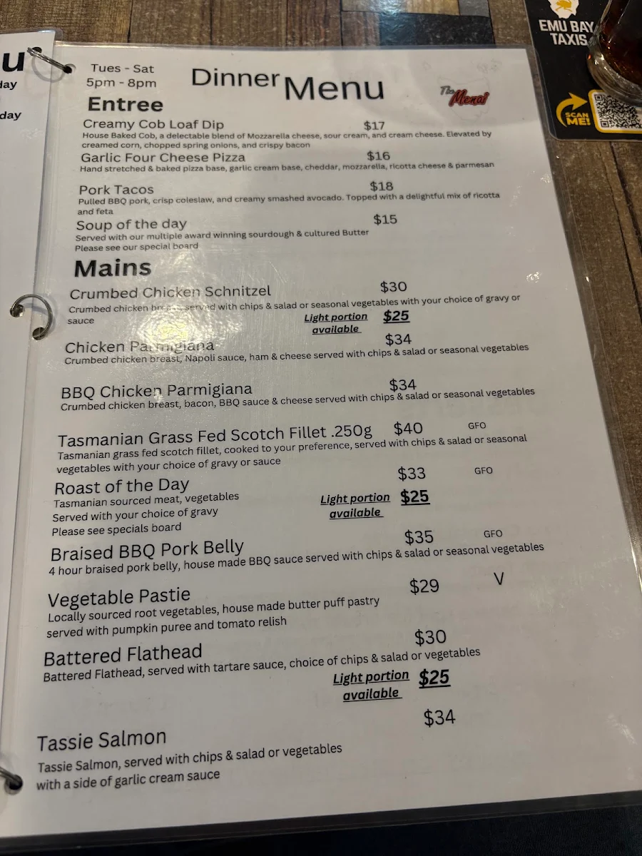 Menu, Menai Hotel Motel