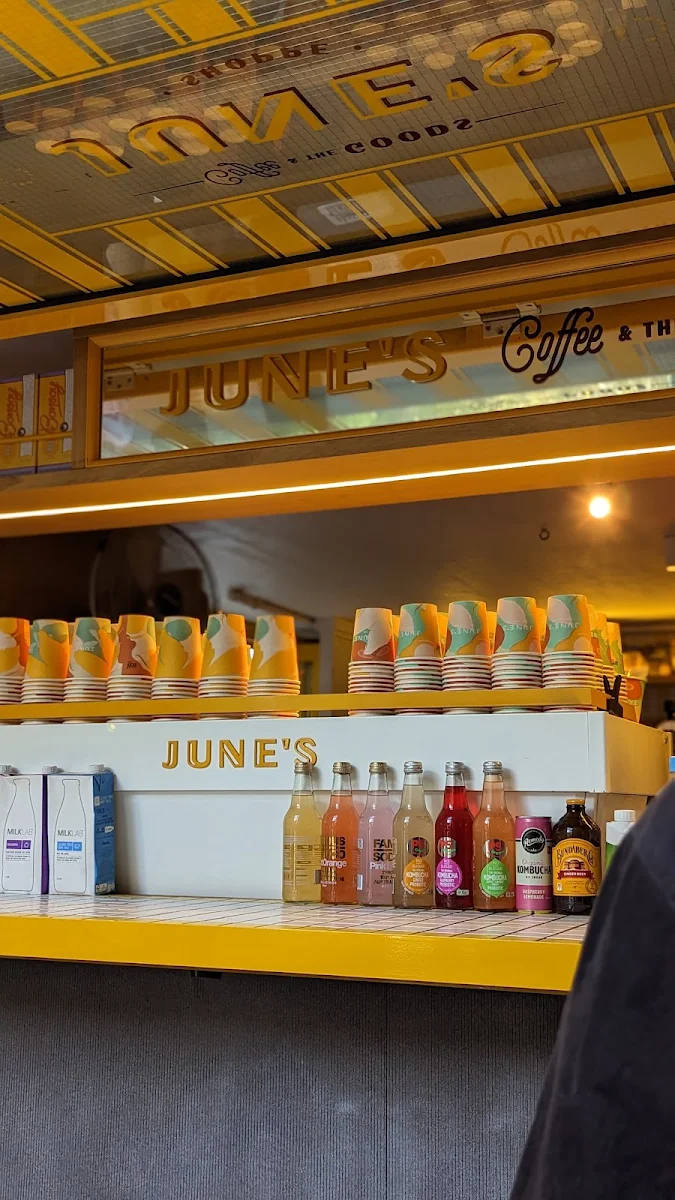 Vibe, June's Cafe Wynyard