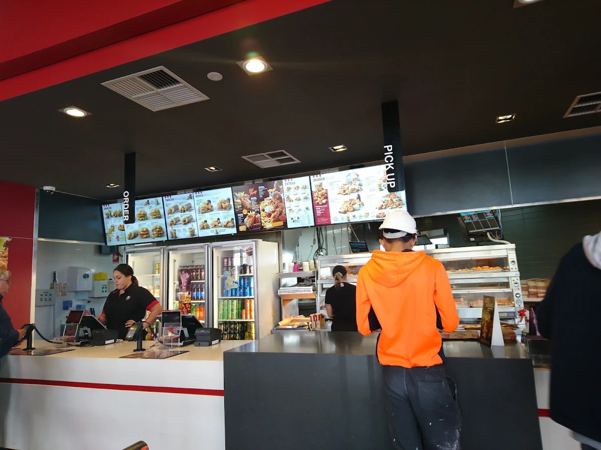 Vibe, KFC Palais