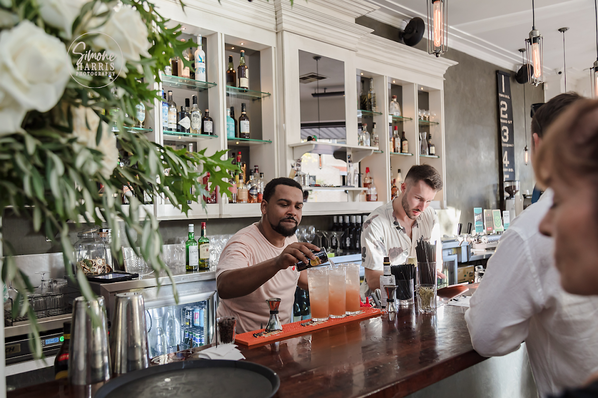 Vibe, The Old Laundry Bar & Kitchen