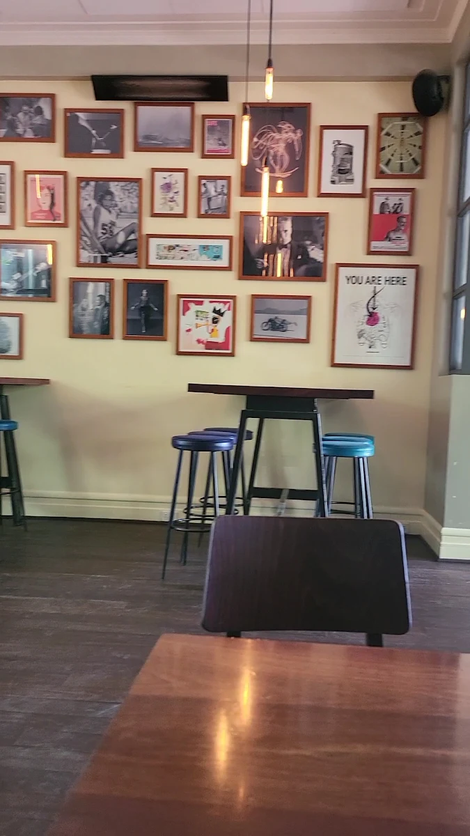 Vibe, The Old Laundry Bar & Kitchen