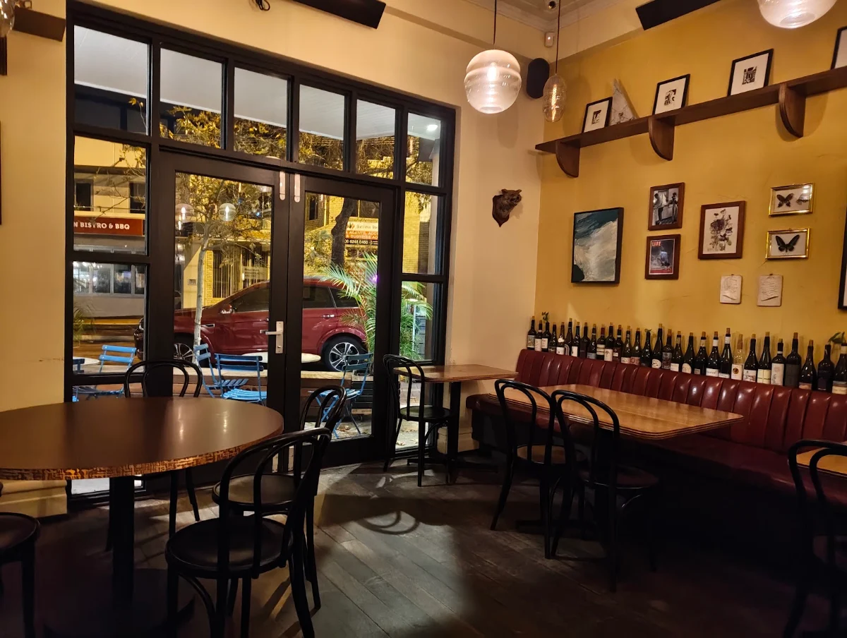 Vibe, The Old Laundry Bar & Kitchen