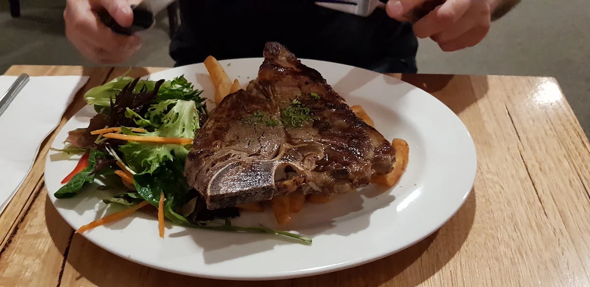 Food & drink, Risdon Brook Hotel