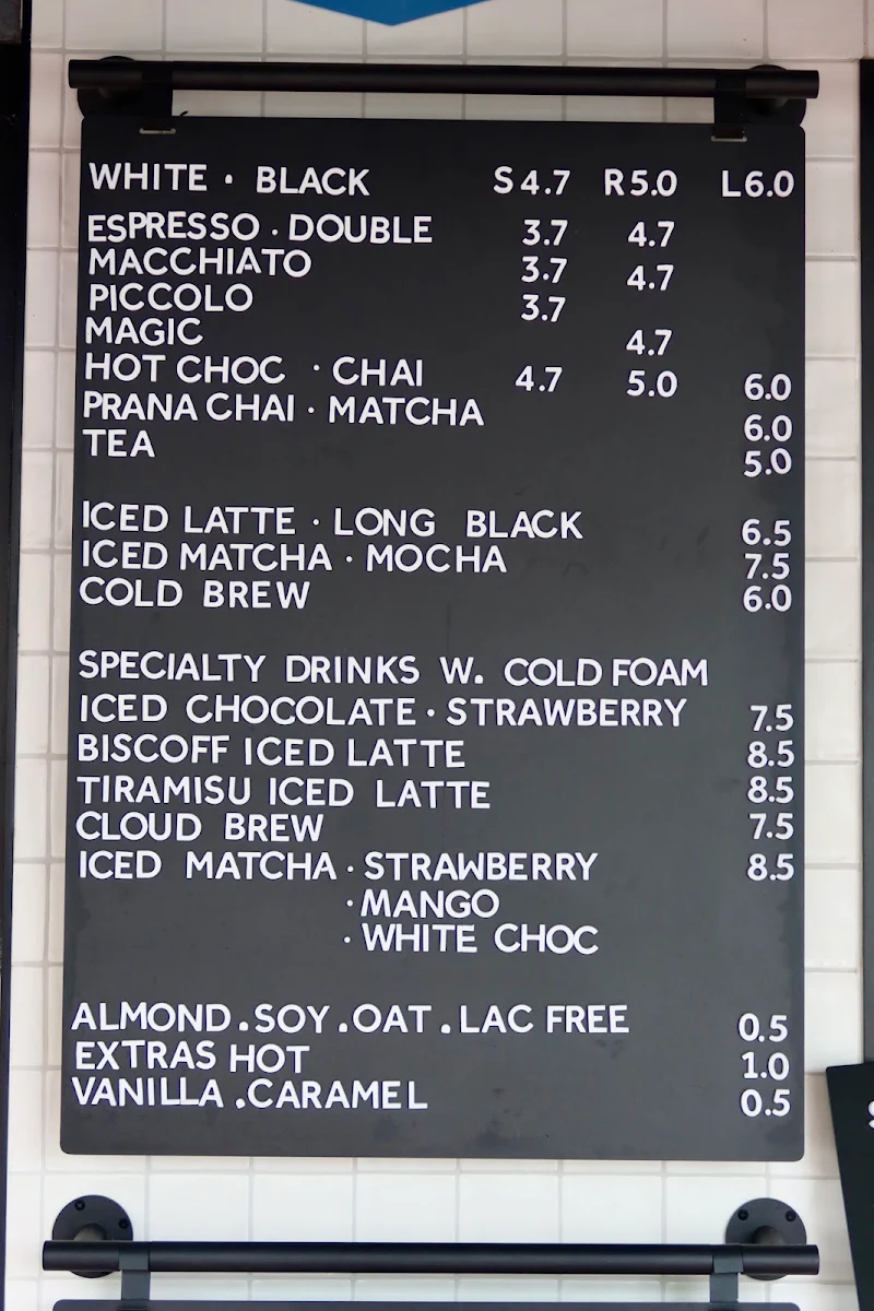 Menu, Were St Window