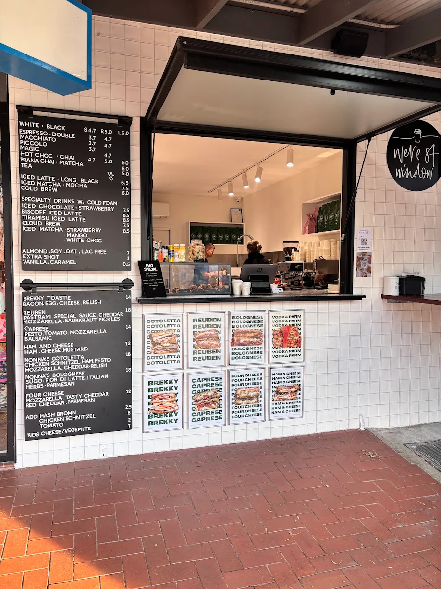 Menu, Were St Window