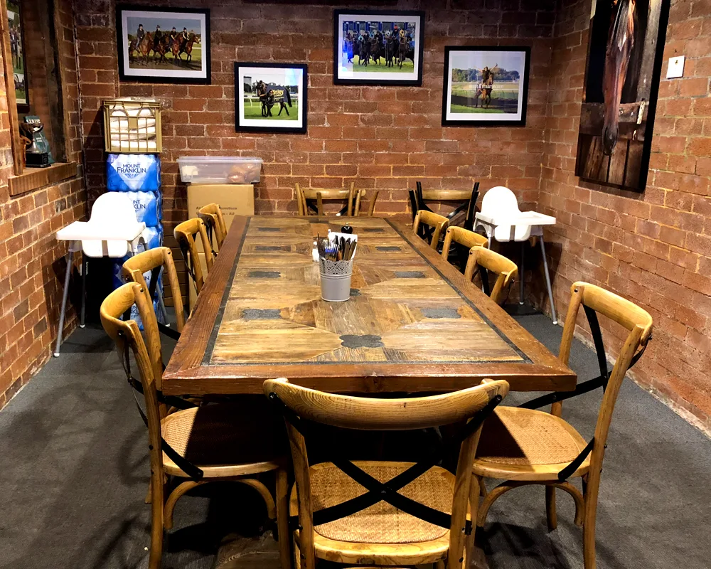 Vibe, Stable Talk Cafe Kensington