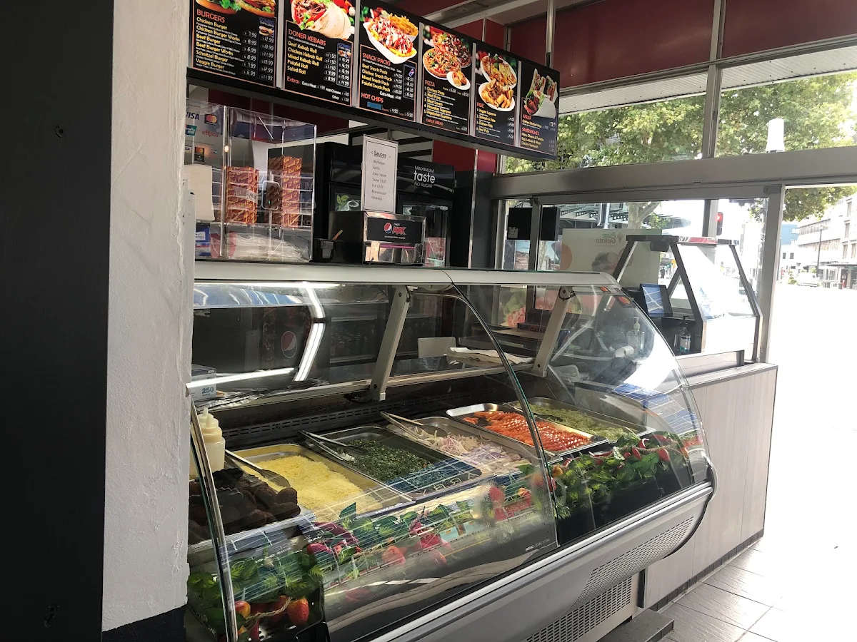 Vibe, Newy Kebab