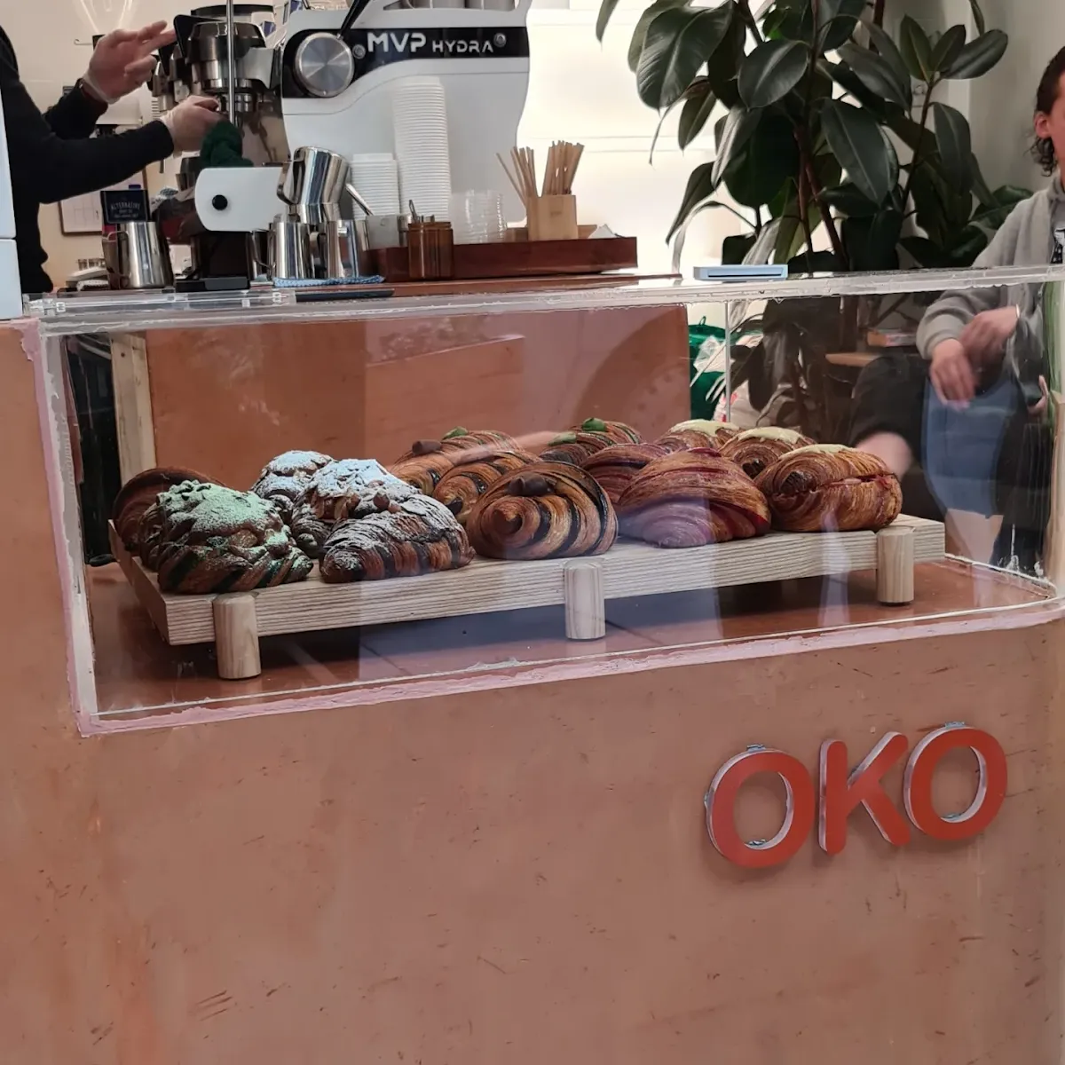 Vibe, OKO Cafe