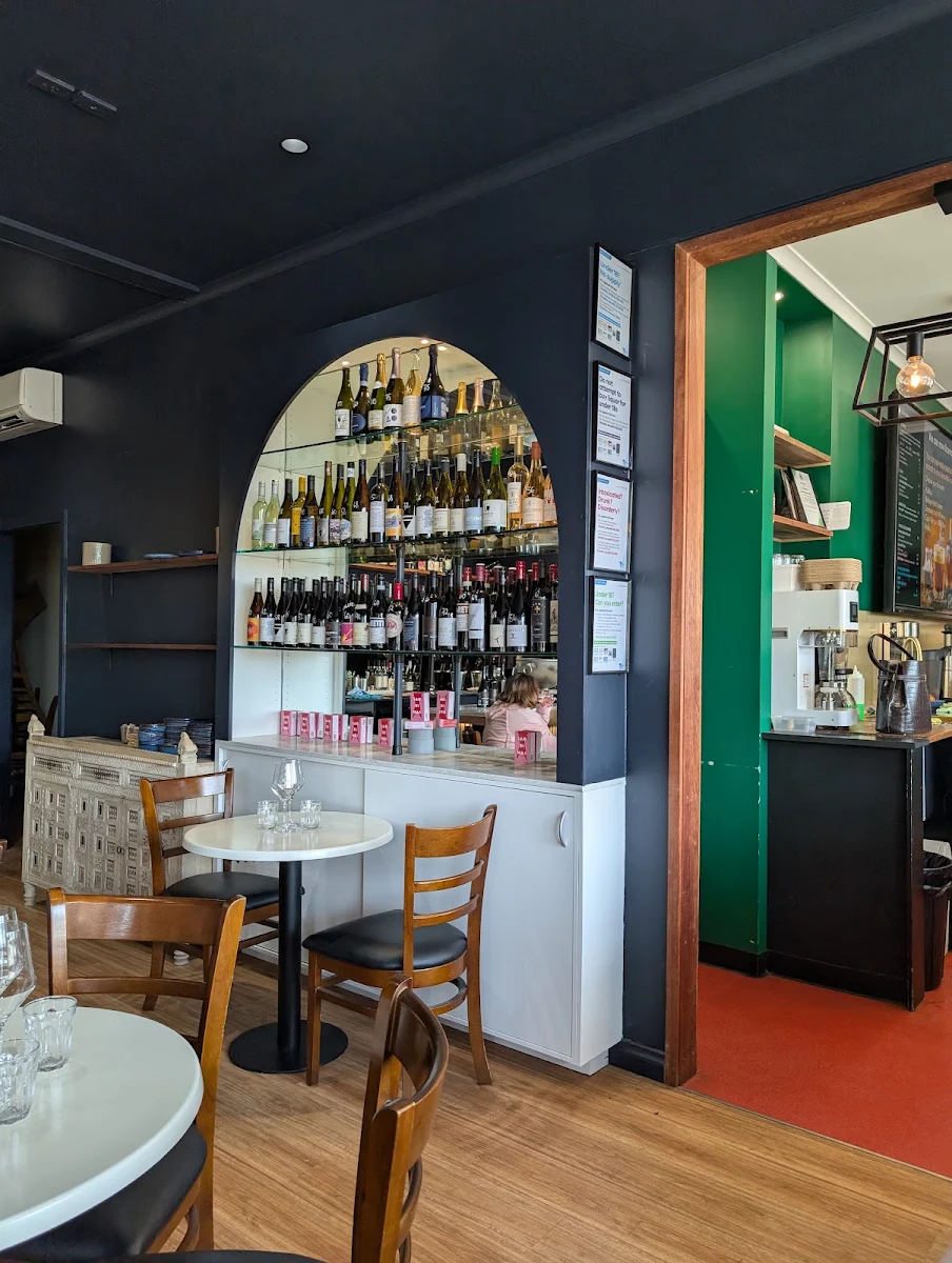 Vibe, St.Marks Wine Bar