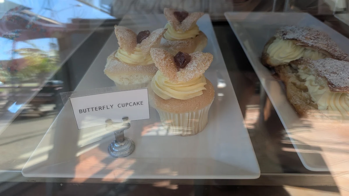 Food & drink, Louttit Bay Bakery