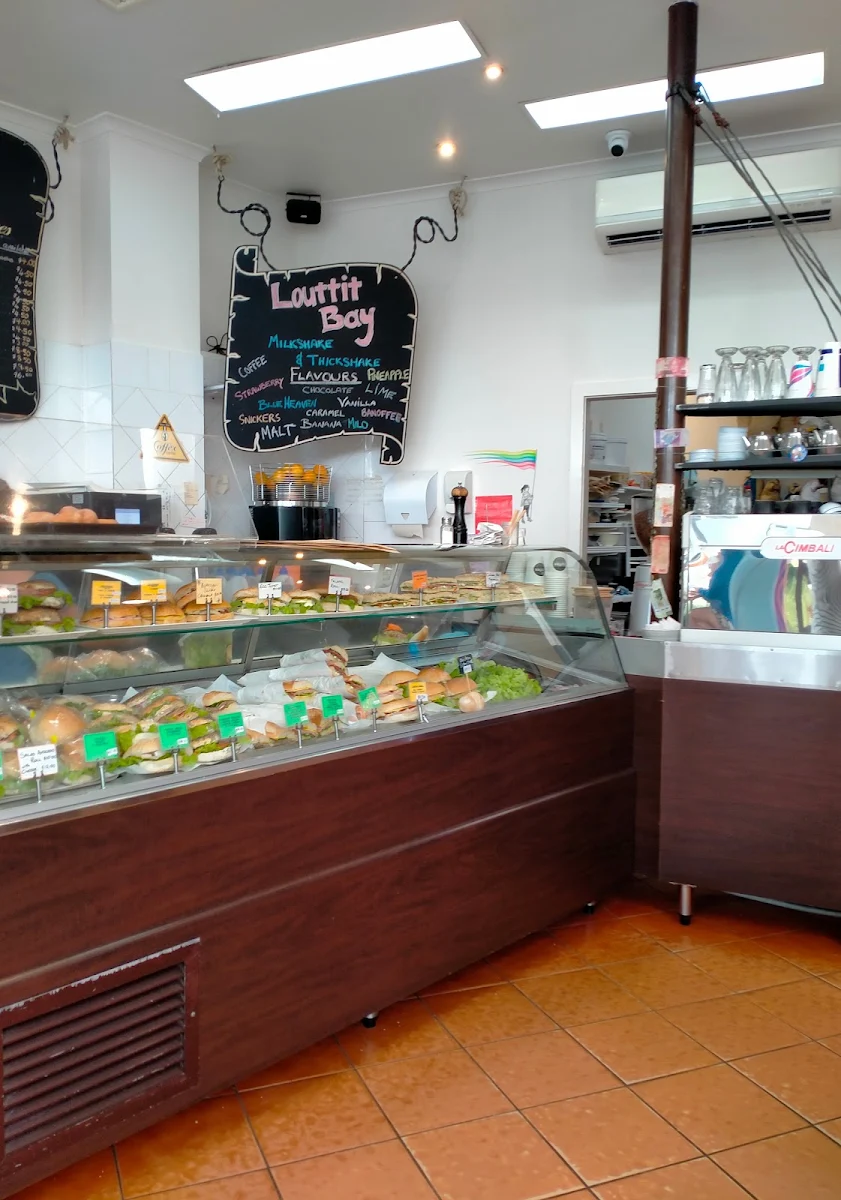 Vibe, Louttit Bay Bakery